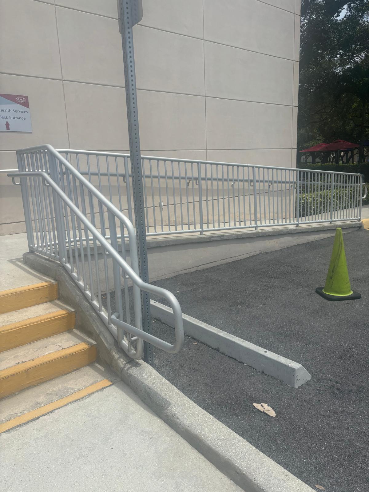 Commercial accessibility ramp railing in aluminum